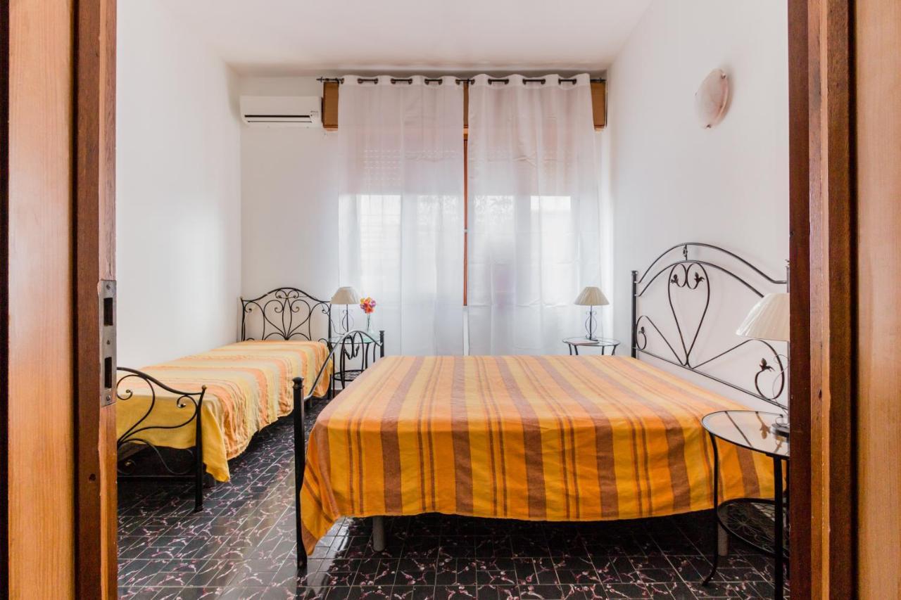 Terre Di Mare Near The Sandy Beach With Pool, Parking & Wifi Fontane Bianche Dış mekan fotoğraf